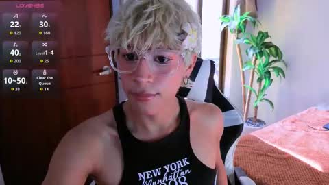 taichi online show from 11/03/25, 07:26