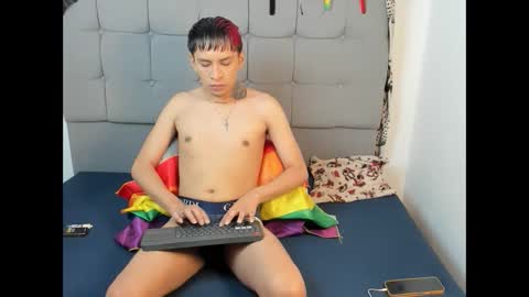 Snapshot of tailor_hot1 chatting on 09/23/25, 12:08 tailor online show from 09/23/25, 12:08