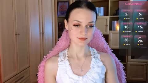 Snapshot of taissia_sweet chatting on 02/13/25, 04:11 Im Taya online show from 02/13/25, 04:11