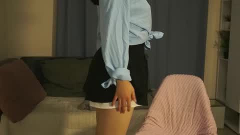 Snapshot of taitcurington chatting on 11/13/25, 08:08 Soo Ying online show from 11/13/25, 08:08