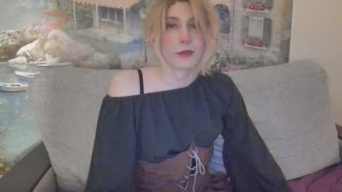 Snapshot of taka_s_paintroom chatting on 12/13/24, 07:04 Taka online show from 12/13/24, 07:04