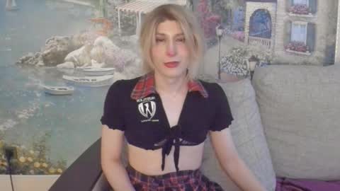 Snapshot of taka_s_paintroom chatting on 09/24/25, 05:33 Taka online show from 09/24/25, 05:33