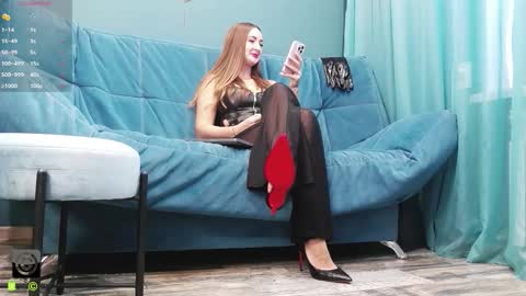 Miss Ati online show from 09/17/25, 12:40