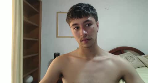 Snapshot of talhi_ chatting on 12/26/24, 02:37 talhi_ online show from 12/26/24, 02:37