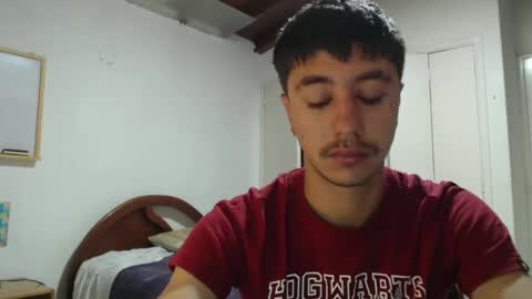 Snapshot of talhi_ chatting on 12/27/24, 01:07 talhi_ online show from 12/27/24, 01:07