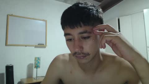Snapshot of talhi_ chatting on 12/29/24, 01:45 talhi_ online show from 12/29/24, 01:45