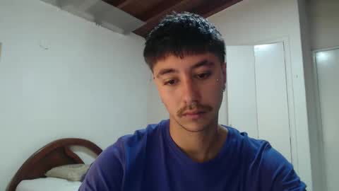 Snapshot of talhi_ chatting on 12/31/24, 05:29 talhi_ online show from 12/31/24, 05:29