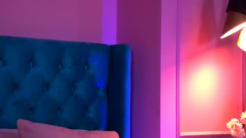 taliamorenne online show from 11/08/25, 04:18