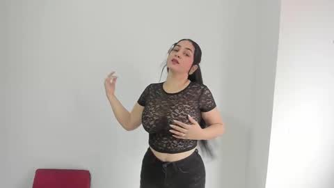 talianasweet03 online show from 11/03/25, 08:10