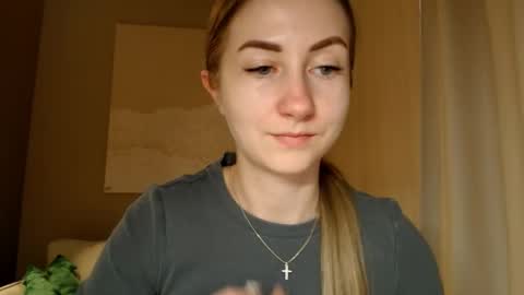 Snapshot of taliiyafiredream chatting on 01/02/25, 12:24 Kira online show from 01/02/25, 12:24