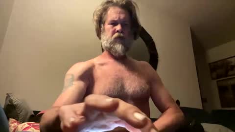 Snapshot of tallahasman chatting on 02/08/25, 11:22 tallahasman online show from 02/08/25, 11:22