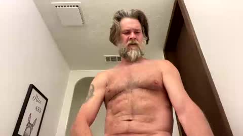 Snapshot of tallahasman chatting on 02/15/25, 11:17 tallahasman online show from 02/15/25, 11:17