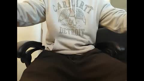 Snapshot of talljay91 chatting on 02/11/25, 06:40 Just ask for it online show from 02/11/25, 06:40