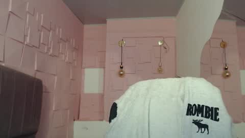 Tamara online show from 11/11/25, 12:32