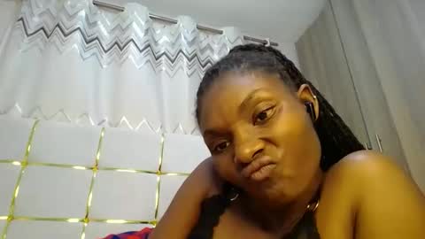 Snapshot of tamia538235 chatting on 01/25/25, 12:59 tamia online show from 01/25/25, 12:59