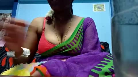 Snapshot of tamilmadhi520 chatting on 10/03/25, 05:32 tamilmadhi520 online show from 10/03/25, 05:32