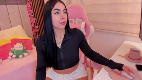 Tammy online show from 11/21/25, 04:38