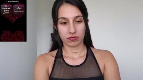 Snapshot of tammyandrade_ chatting on 02/14/25, 08:59 tammy online show from 02/14/25, 08:59