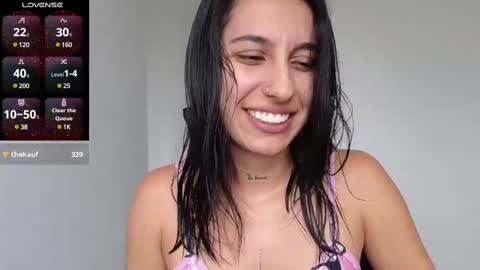 Snapshot of tammyandrade_ chatting on 02/19/25, 04:11 tammy online show from 02/19/25, 04:11