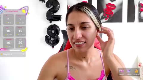 Snapshot of tammyandrade_ chatting on 09/19/25, 02:51 tammy online show from 09/19/25, 02:51