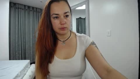 Tammara  online show from 01/10/25, 08:07