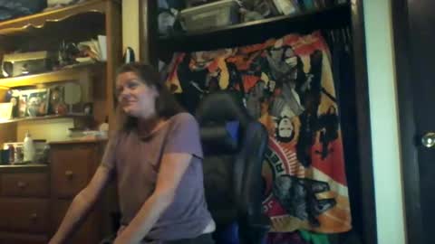 Snapshot of tandjl chatting on 09/24/25, 01:31 TANDAA online show from 09/24/25, 01:31