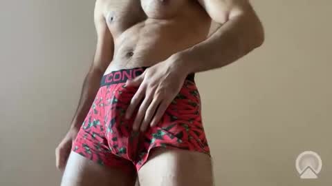 tanelure online show from 10/29/25, 09:55