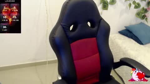 Tania  online show from 02/12/25, 04:22