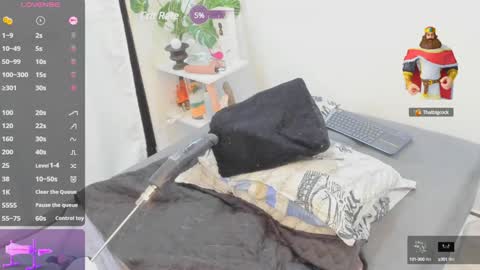 Snapshot of tanishaaevans chatting on 02/03/25, 08:35 Tanisha online show from 02/03/25, 08:35