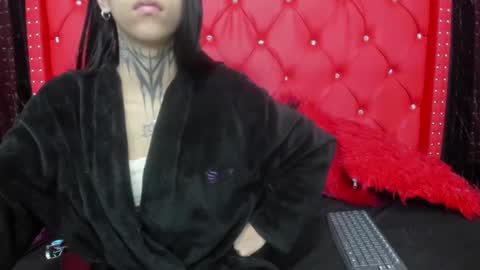 Snapshot of tanit_angels chatting on 02/19/25, 04:01 TANIT ANGELS online show from 02/19/25, 04:01