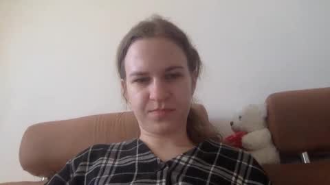 Snapshot of tanya21_2004 chatting on 09/15/25, 06:46 Dorogusha online show from 09/15/25, 06:46