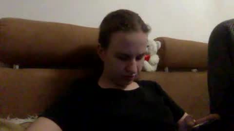 Snapshot of tanya21_2004 chatting on 09/19/25, 06:19 Dorogusha online show from 09/19/25, 06:19