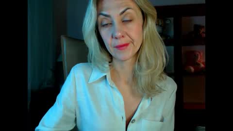 tanya online show from 12/12/24, 08:03