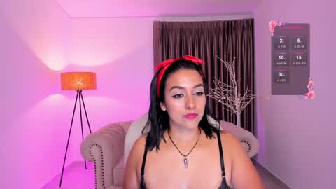 Snapshot of tanyaa_cox chatting on 12/27/24, 07:29 Tanya online show from 12/27/24, 07:29