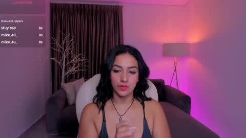 Snapshot of tanyaa_cox chatting on 03/01/25, 06:57 Tanya online show from 03/01/25, 06:57