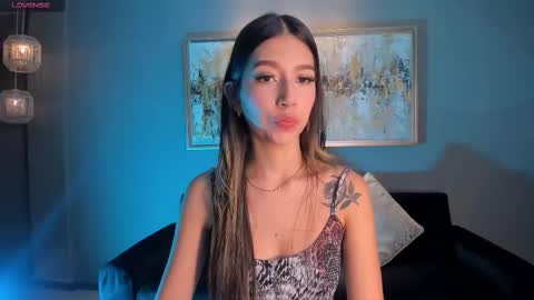 Tara Lawrence online show from 10/07/25, 02:42