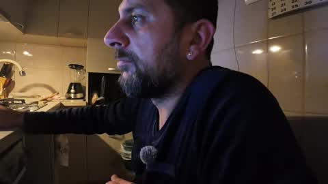 tarkan198 online show from 01/10/25, 12:49