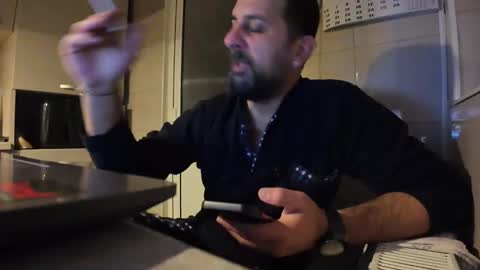 tarkan198 online show from 01/12/25, 08:25