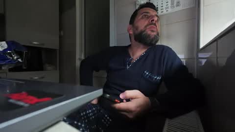 tarkan198 online show from 02/01/25, 11:10