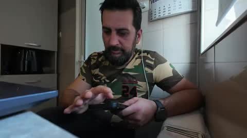 tarkan198 online show from 02/11/25, 01:09