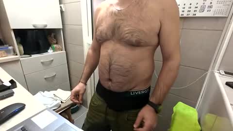 tarkan198 online show from 02/24/25, 06:47