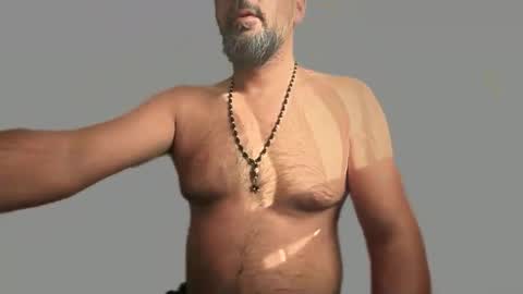 tarkan198 online show from 10/30/25, 07:54