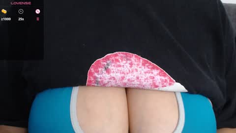 tarrant_ online show from 12/25/24, 02:14