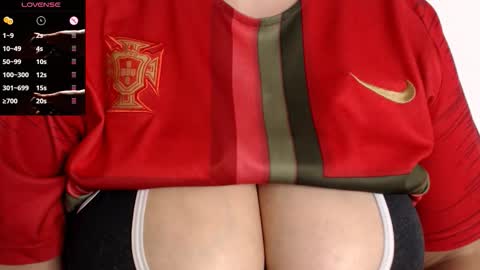 tarrant_ online show from 11/02/25, 10:45