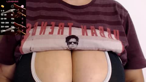 tarrant_ online show from 11/06/25, 12:11