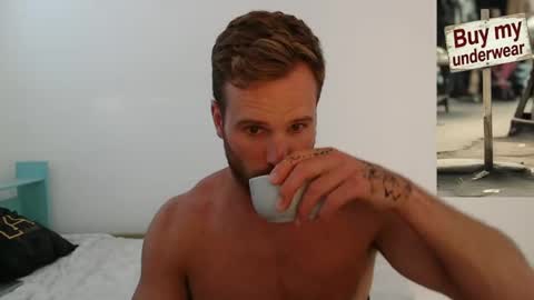 Snapshot of tarzan_thejungleboy chatting on 03/12/25, 02:45 Tarzan online show from 03/12/25, 02:45