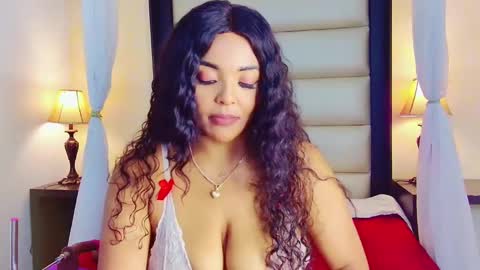 Snapshot of tashadex chatting on 12/05/24, 11:07 Tasha online show from 12/05/24, 11:07