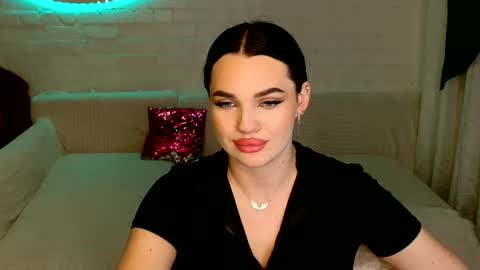 Snapshot of tasty_babyy chatting on 02/01/25, 10:02 tasty_babyy online show from 02/01/25, 10:02