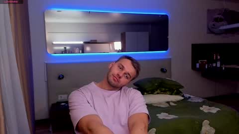 My shows 2100500 UTC3 online show from 01/10/25, 10:36