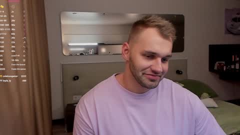 My shows 2100500 UTC3 online show from 01/23/25, 03:48